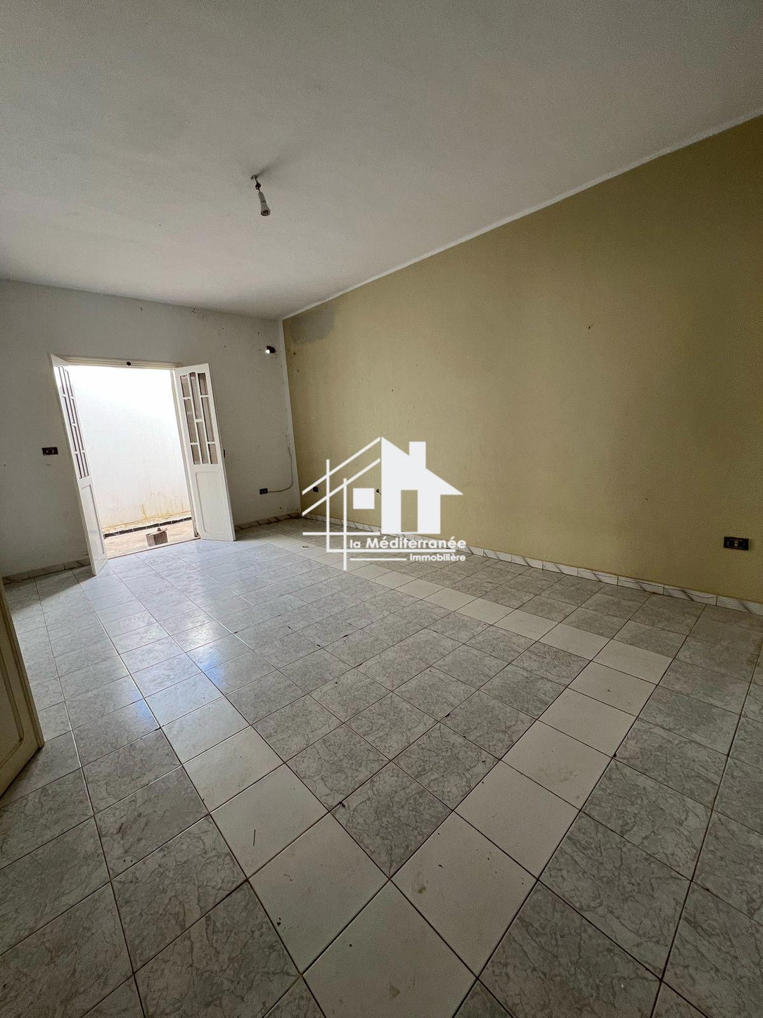 A louer duplex S+3 à Saidia