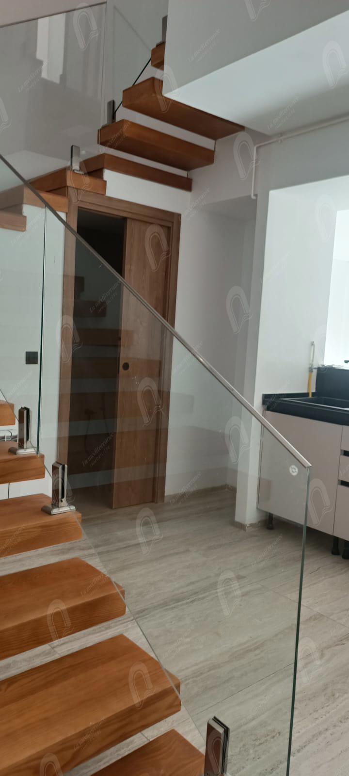 A vendre  Duplex s+2 avec jardin